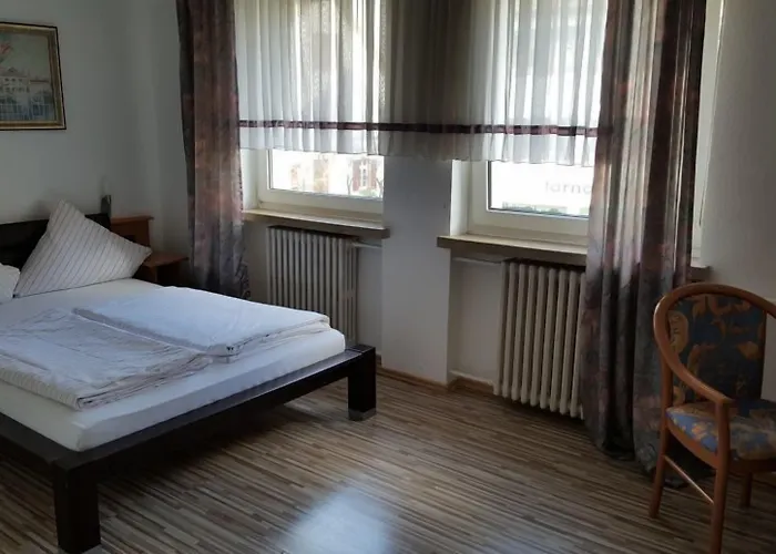 Myrooms 노이 이젠부르크